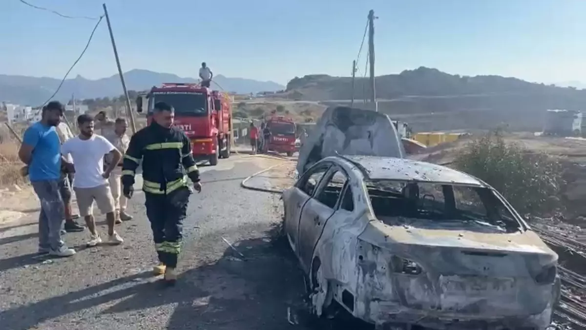 Bodrum’da Şantiye Alanında Yangın: Otomobil Kullanılamaz Hale Geldi