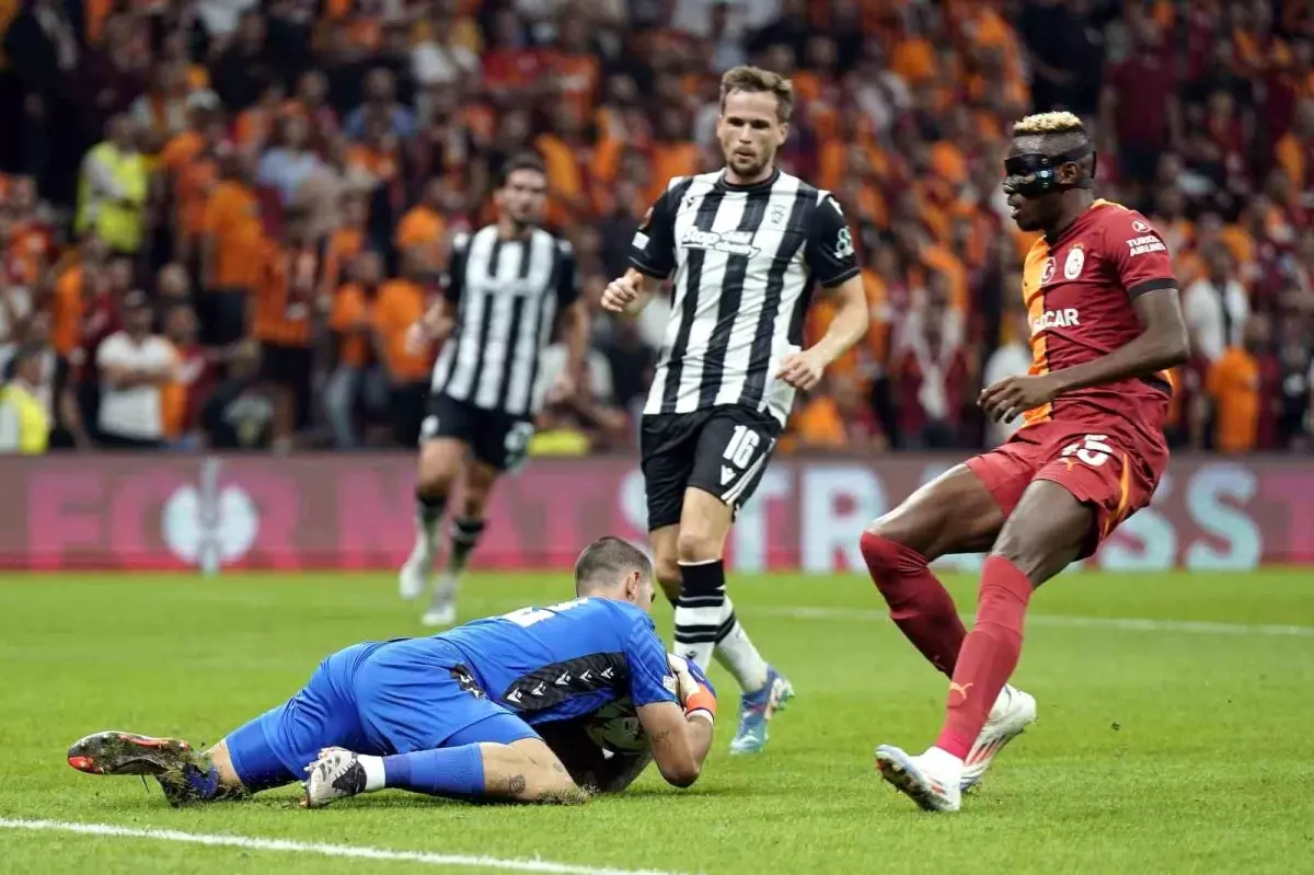 Galatasaray – PAOK Maçında İlk Yarı Beraberlik