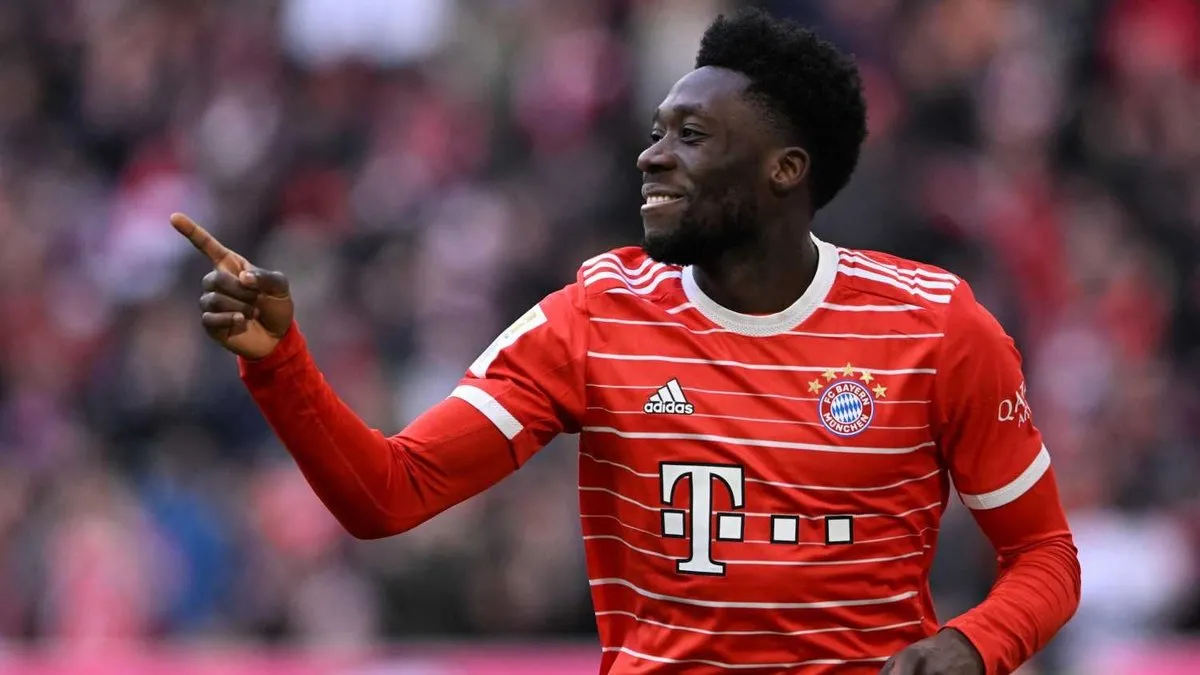 Alphonso Davies’e Premier Lig devi talip oldu!