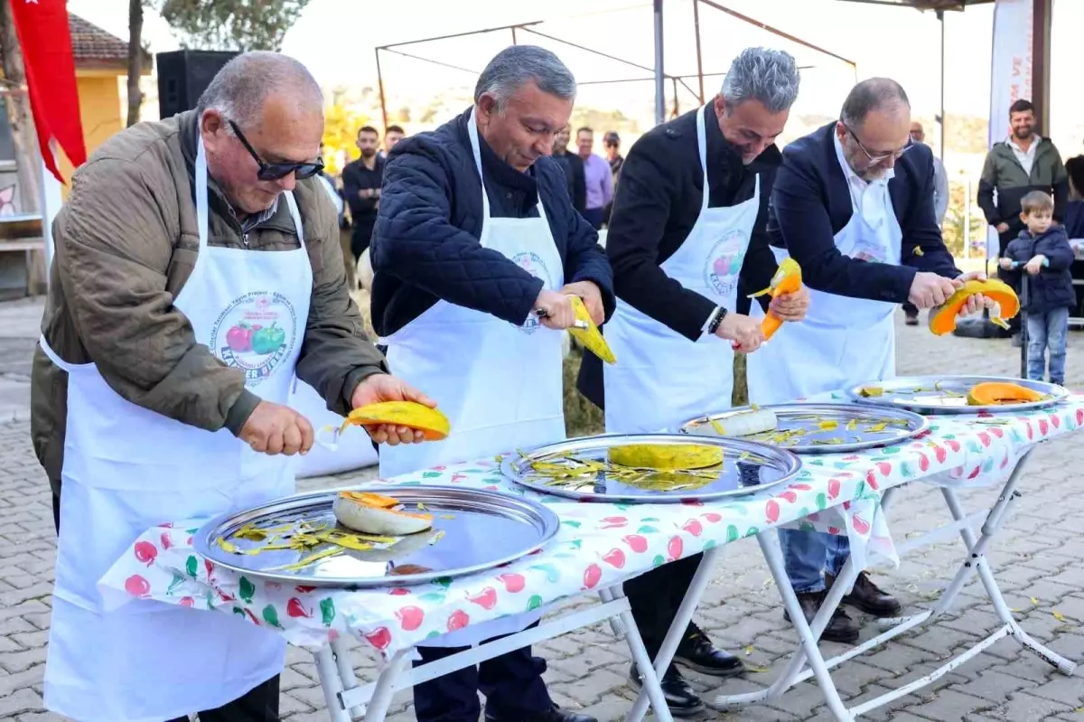 Kızıldamlar Festivali’nde Kabak Soyma Yarışması