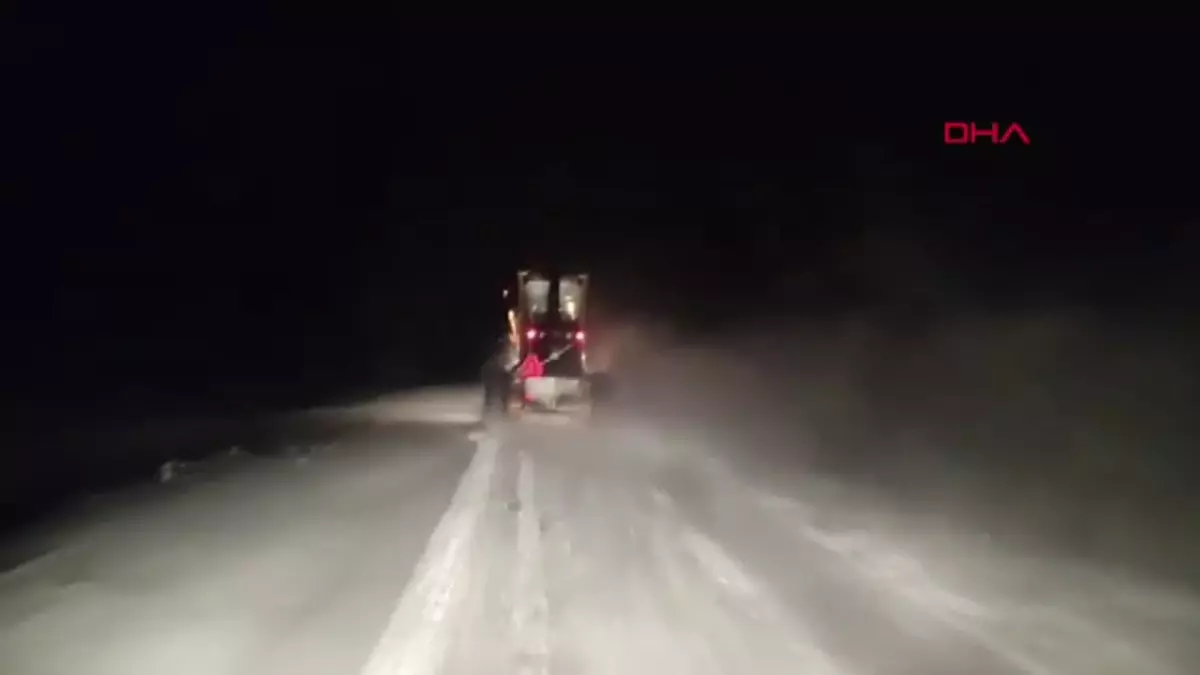 Sivas’ta Kar Yağışı Nedeniyle 374 Yerleşim Yeri Yolu Kapandı